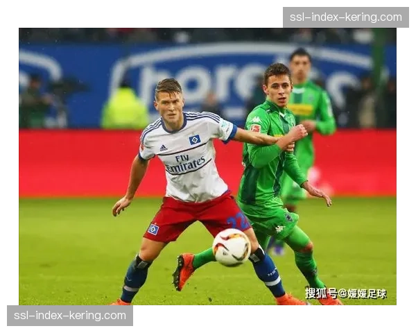 赛后述评:沙尔克04的密集防守成功遏制了对手的边路爆点 赛后述评:沙尔克04的密集防守成功遏制了对手的边路爆点